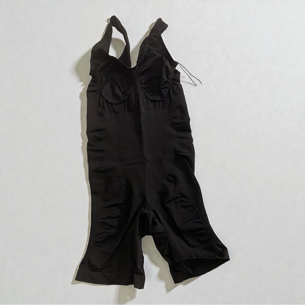 YITTY Nearly Naked Shaping Mid Thigh Bodysuit